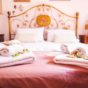 Casa Tonina Bed & Breakfast